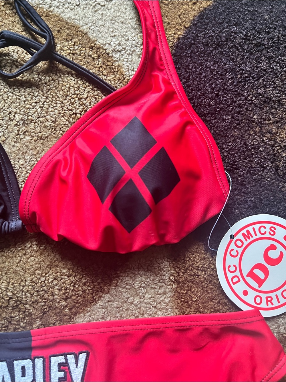DC Harley Quinn Bikini - Picture 5 of 8